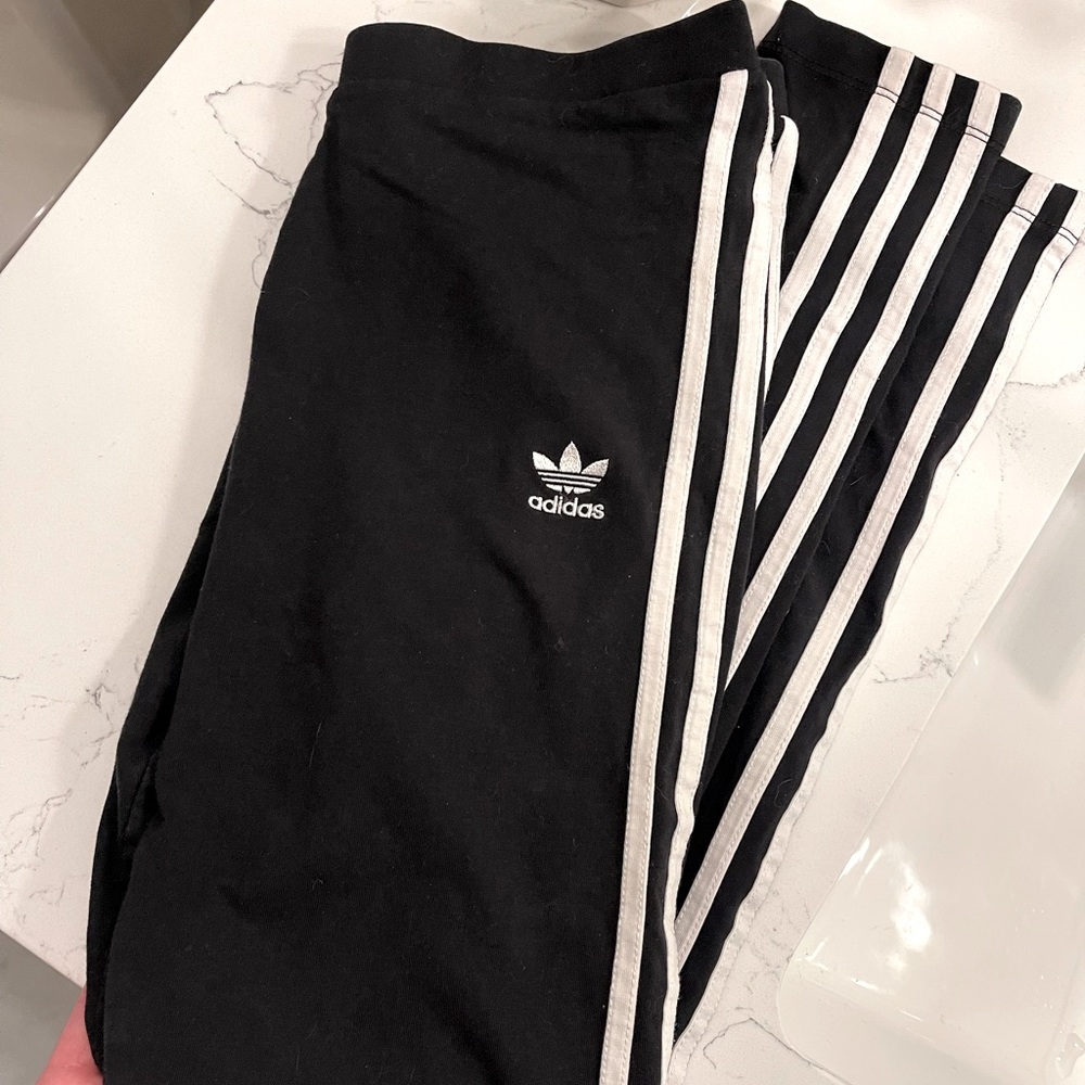 Adidas leggings